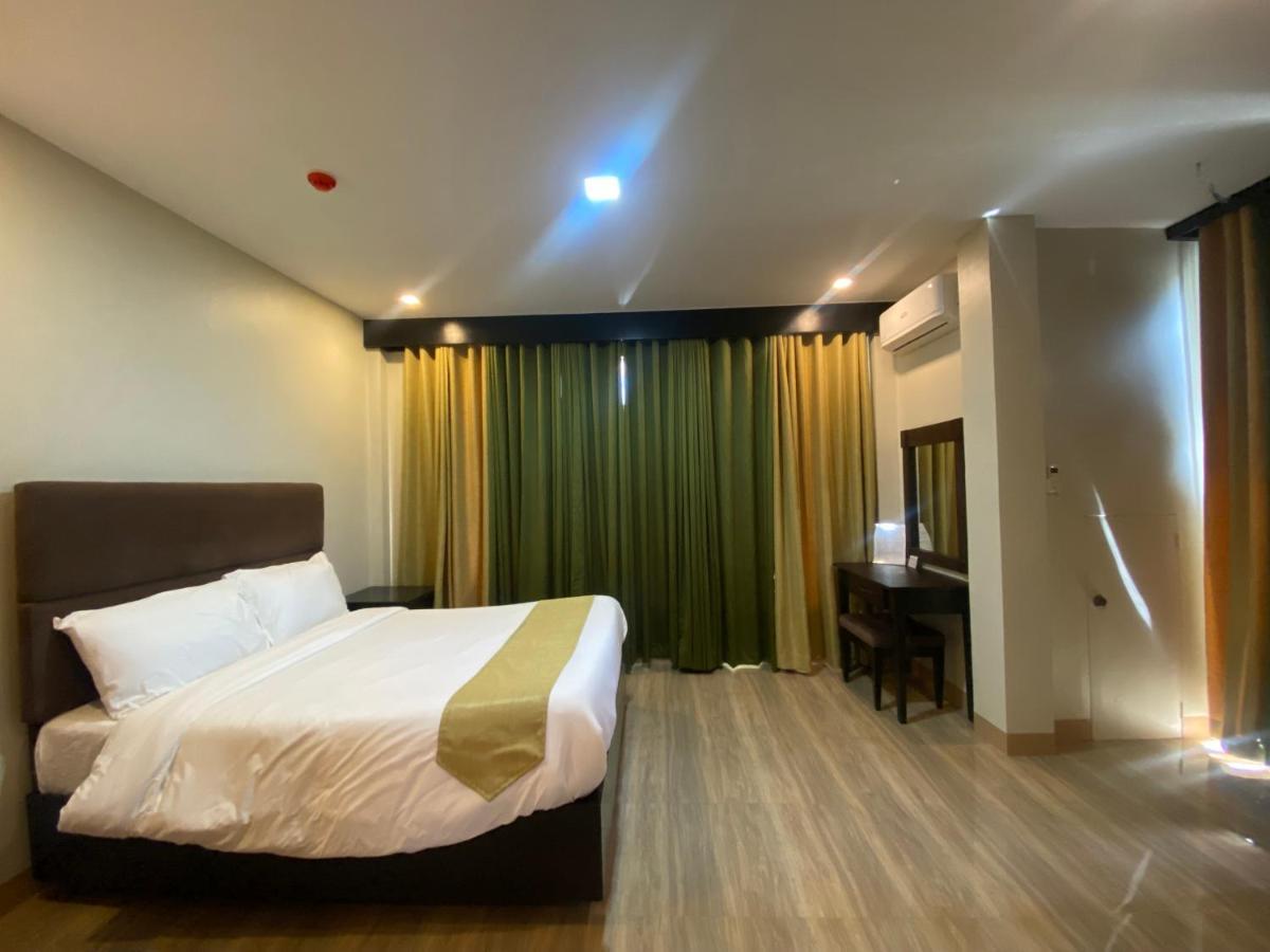 Eight Breeze Hotel Baclayon Exterior photo