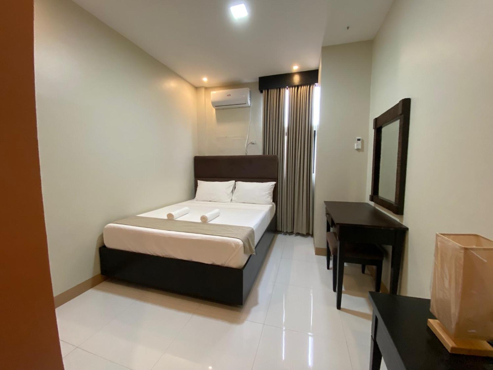 Eight Breeze Hotel Baclayon Exterior photo