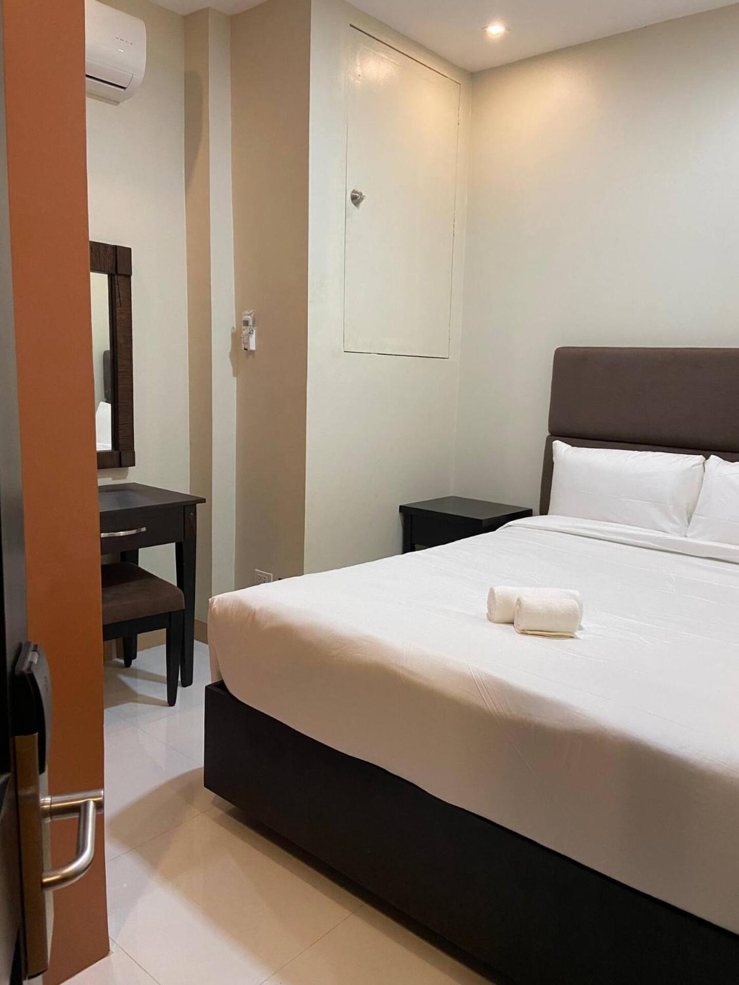 Eight Breeze Hotel Baclayon Exterior photo