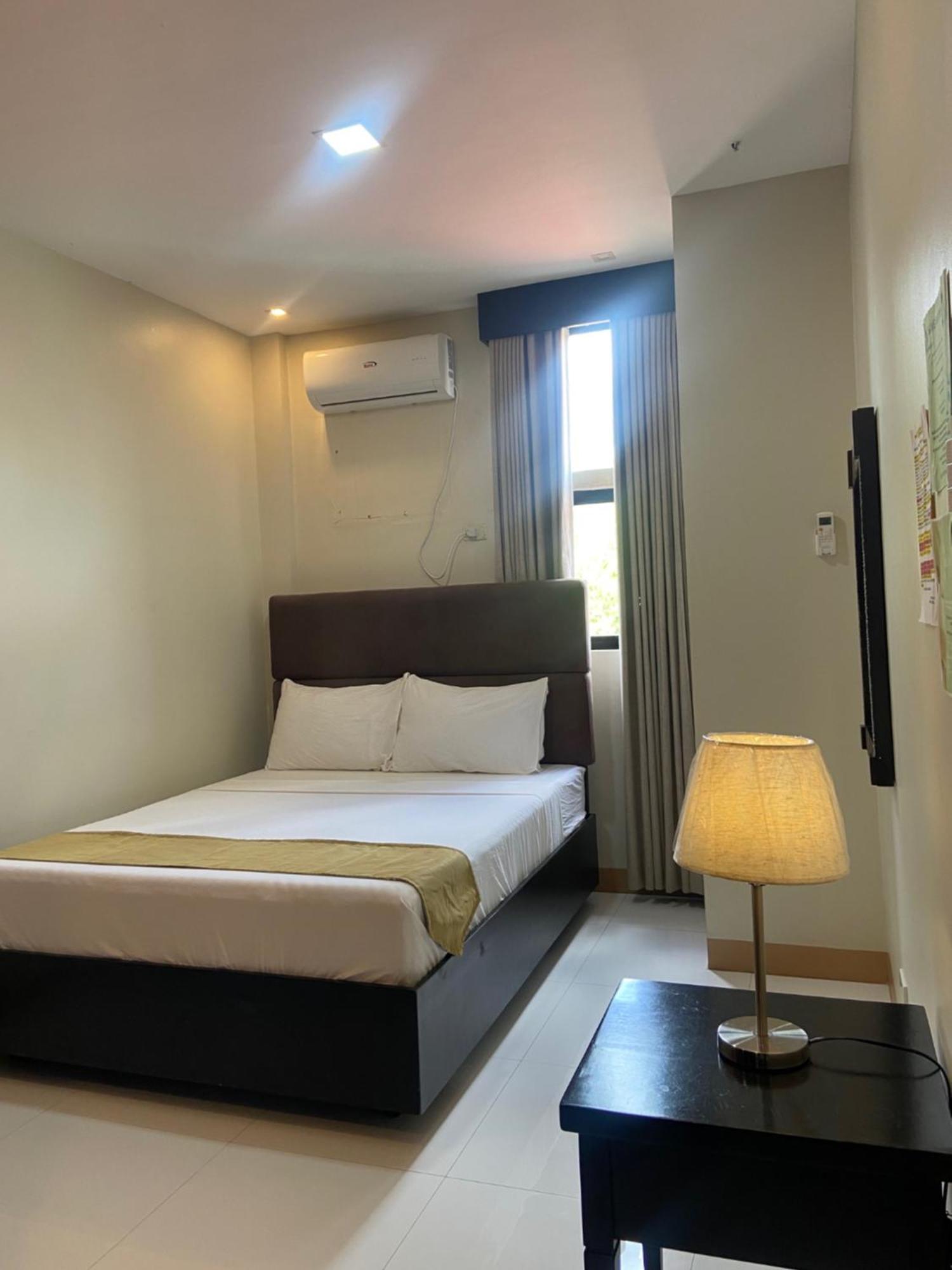 Eight Breeze Hotel Baclayon Exterior photo