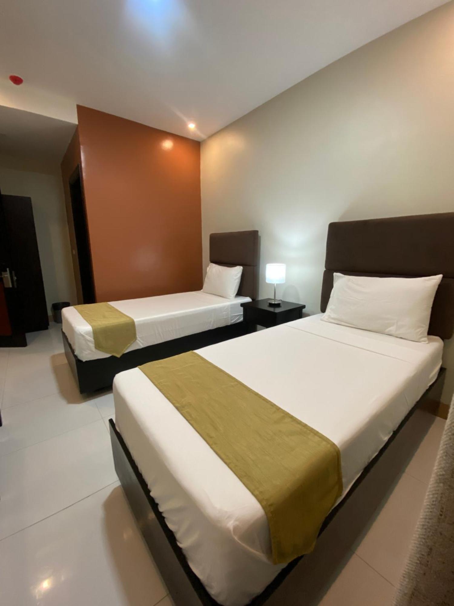 Eight Breeze Hotel Baclayon Exterior photo